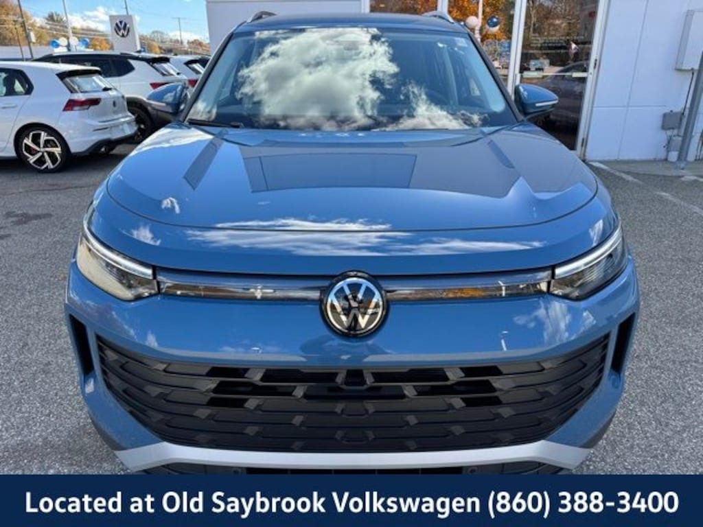 New 2026 Volkswagen Tiguan 2.0T SE SUV