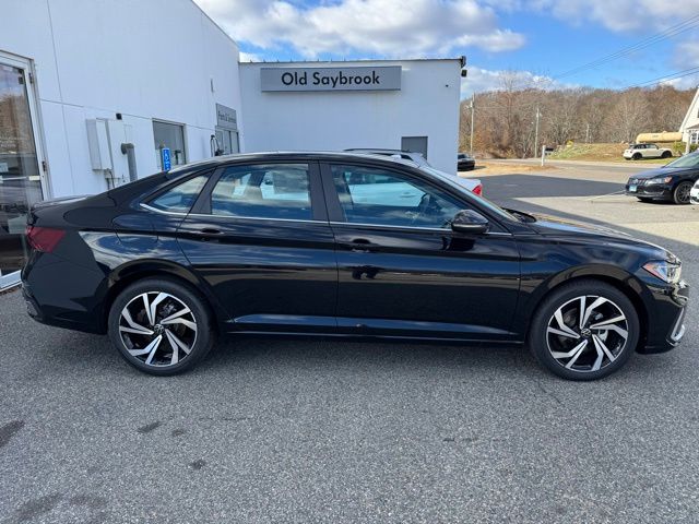 2026 Volkswagen Jetta 1.5T SEL photo 3