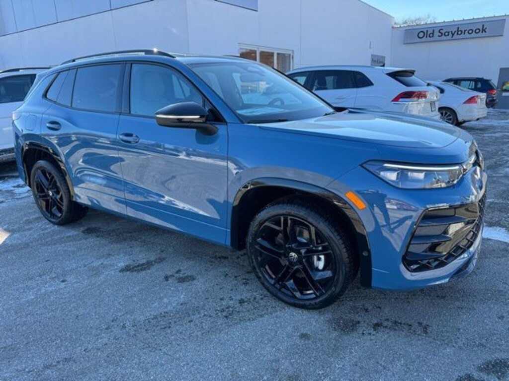 New 2026 Volkswagen Tiguan 2.0T SE R-Line Black SUV