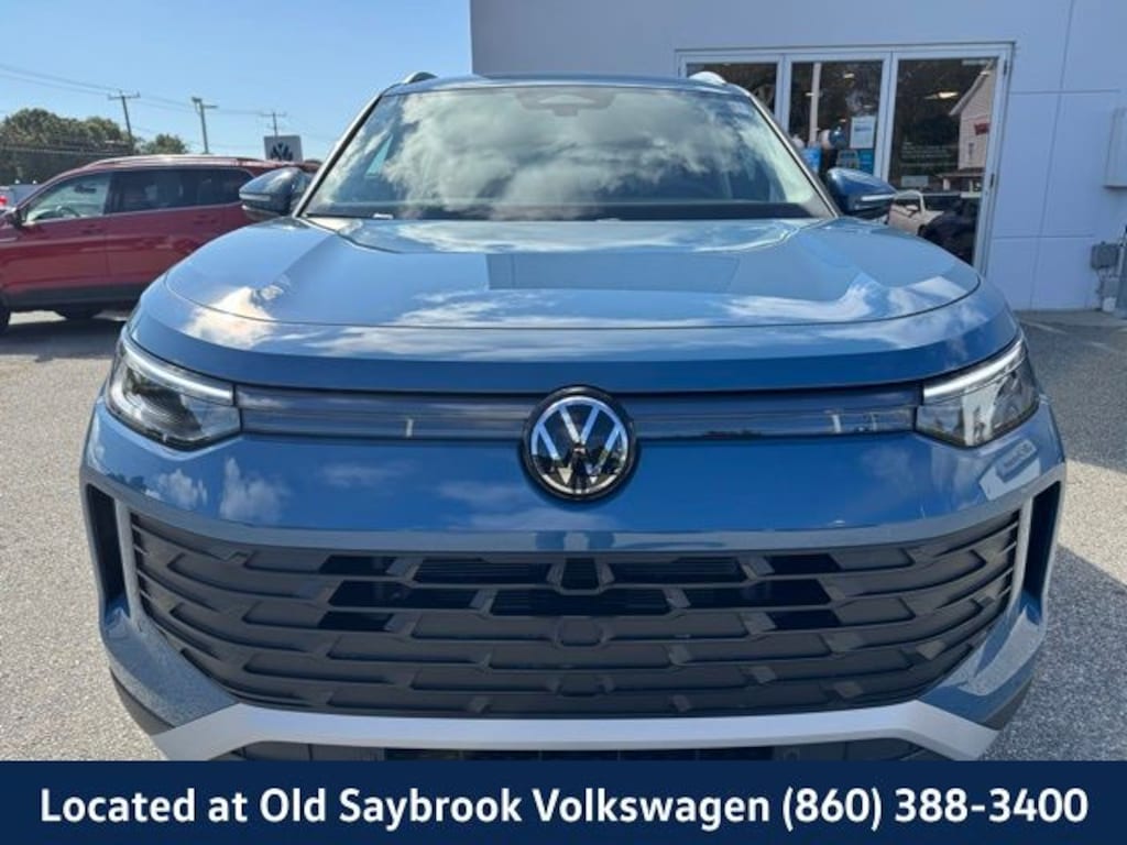 New 2025 Volkswagen Tiguan 2.0T SE SUV