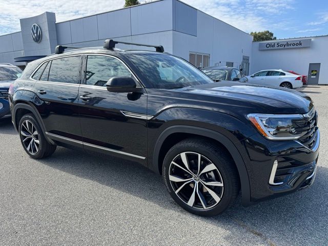 2026 Volkswagen Atlas Cross Sport SEL Premium R-Line photo 3