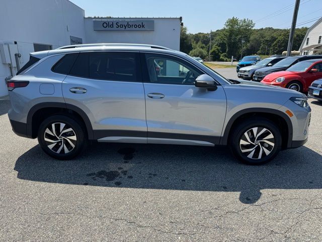 2025 Volkswagen Tiguan S photo 3