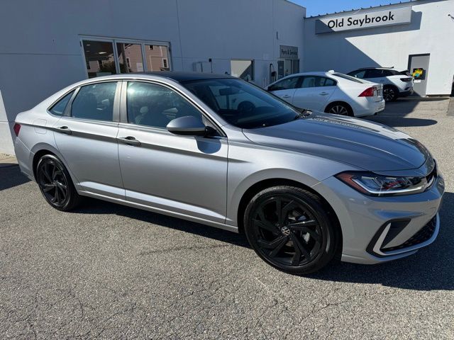 2026 Volkswagen Jetta 1.5T SE photo 3