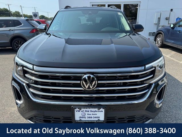 2025 Volkswagen Atlas SE Technology photo 2