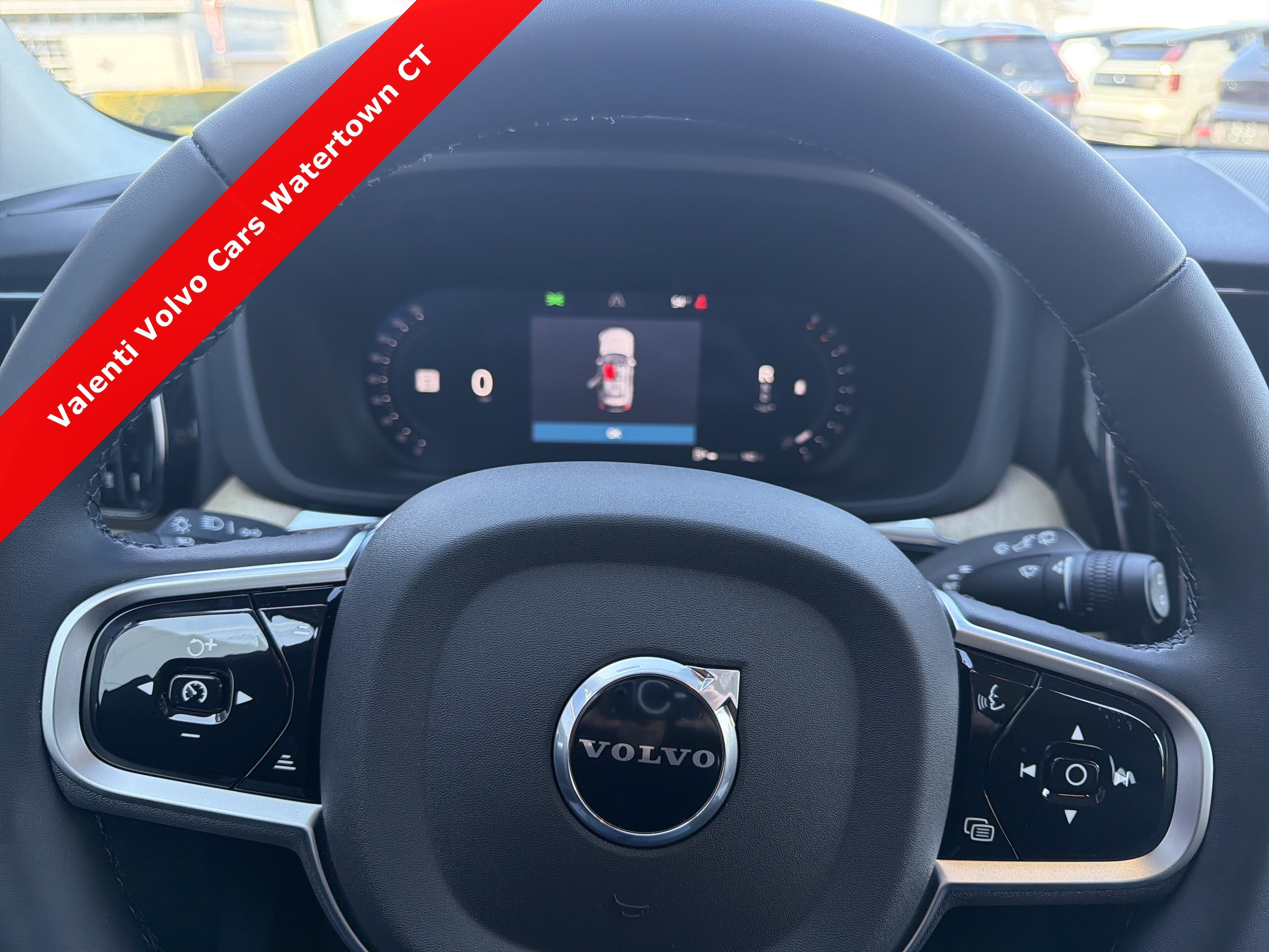 2026 Volvo XC60 Plus - Photo 22