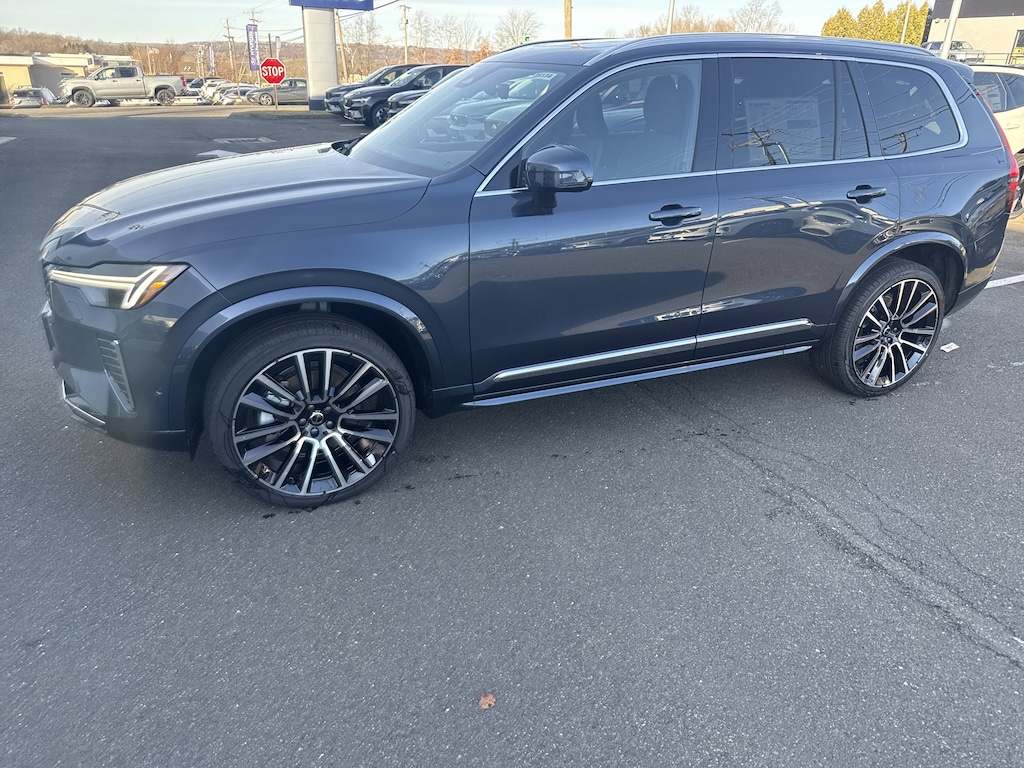 New 2026 Volvo XC90 B6 Plus 7-Seater SUV