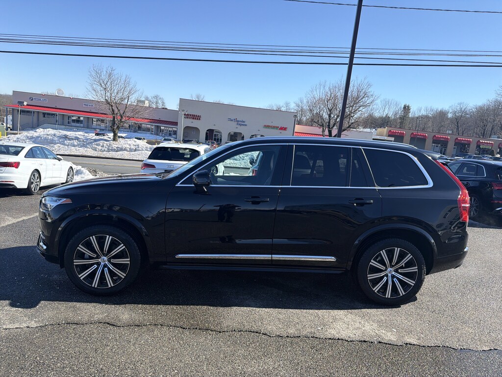 Used 2025 Volvo XC90 B5 Core SUV