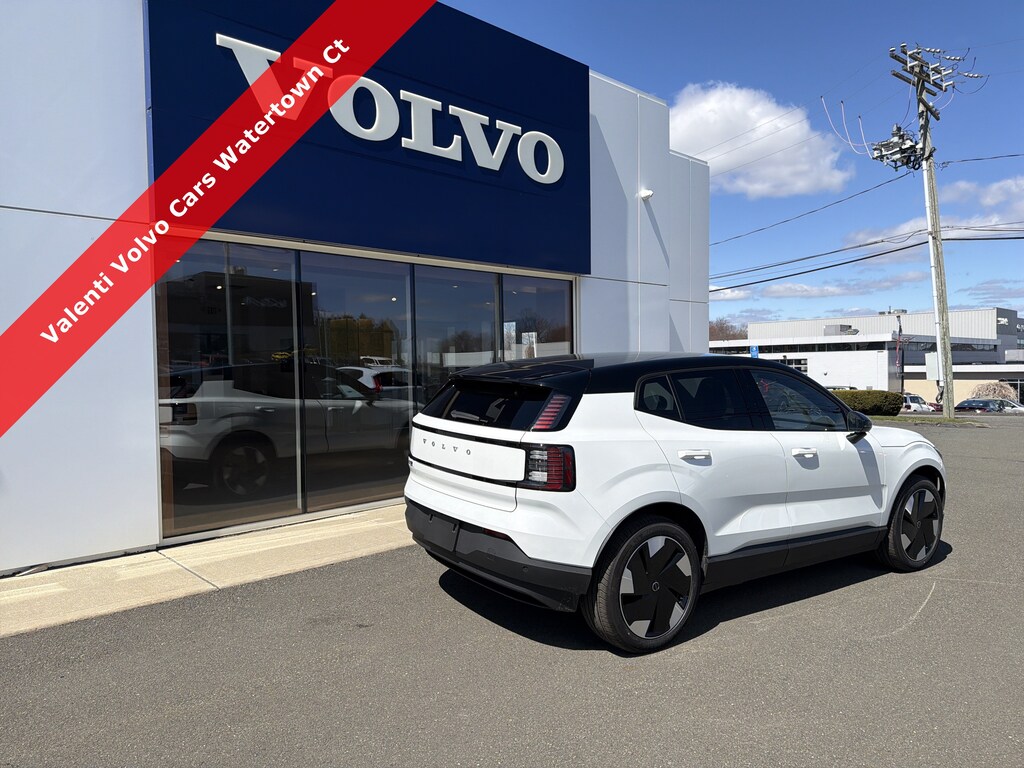 New 2026 Volvo EX30 Twin Motor Plus SUV
