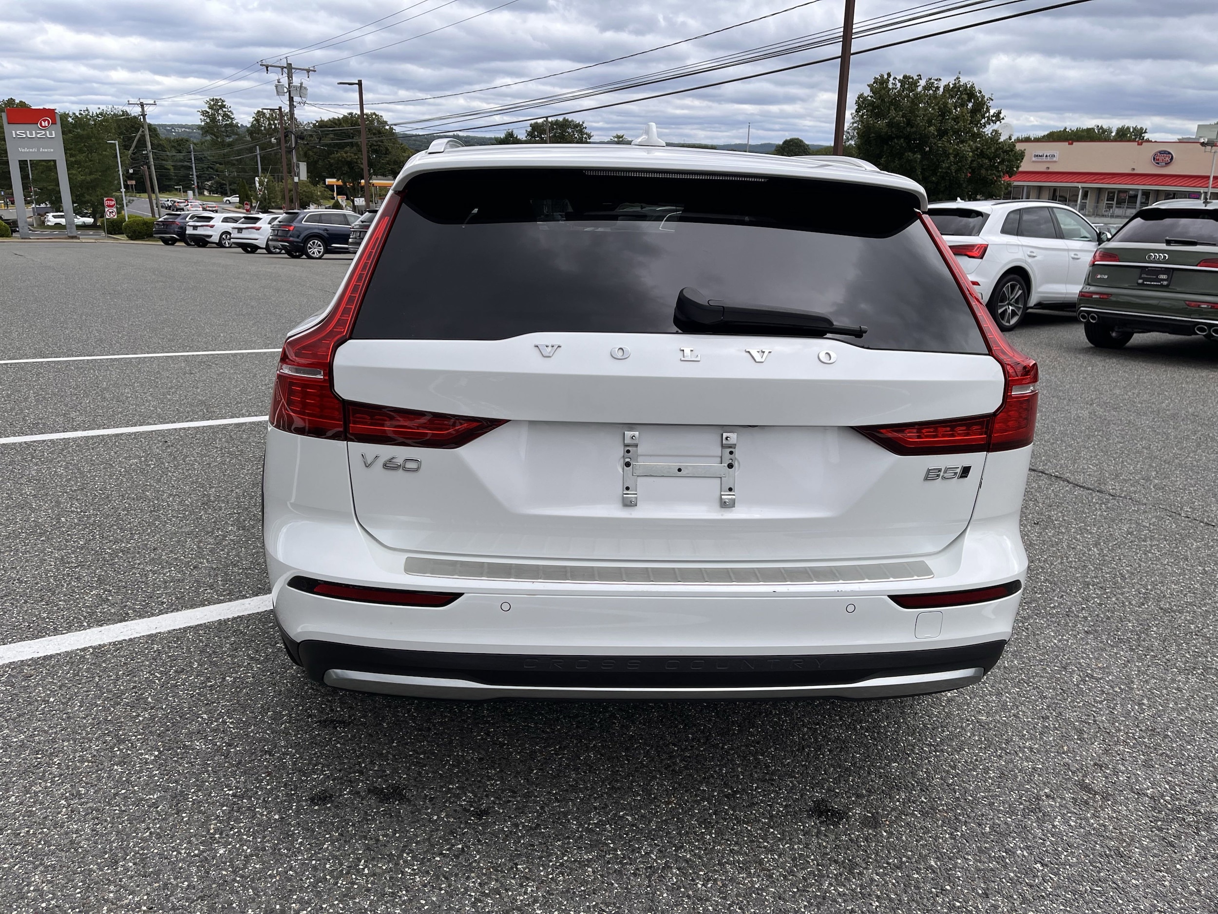 2024 Volvo V60 Cross Country Plus - Photo 18