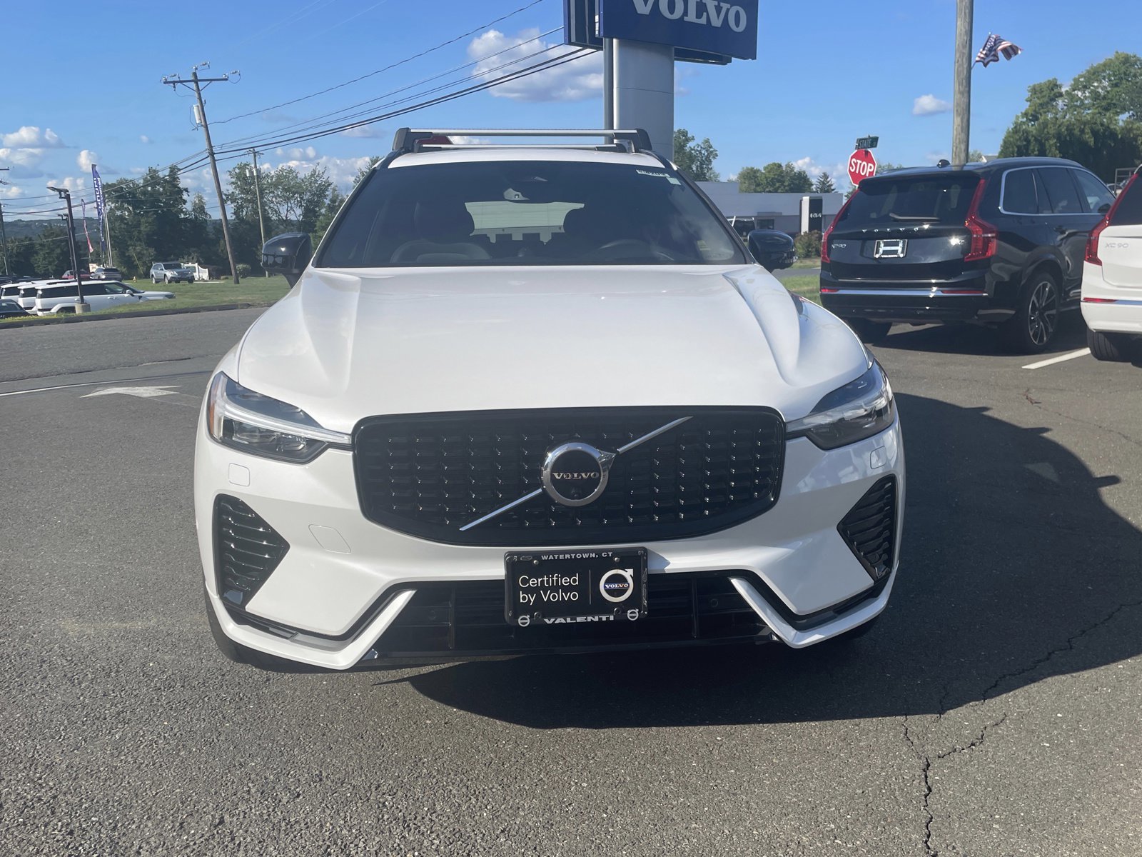 Certified 2022 Volvo XC60 R-Design with VIN YV4BR0DM1N1899767 for sale in Watertown, CT