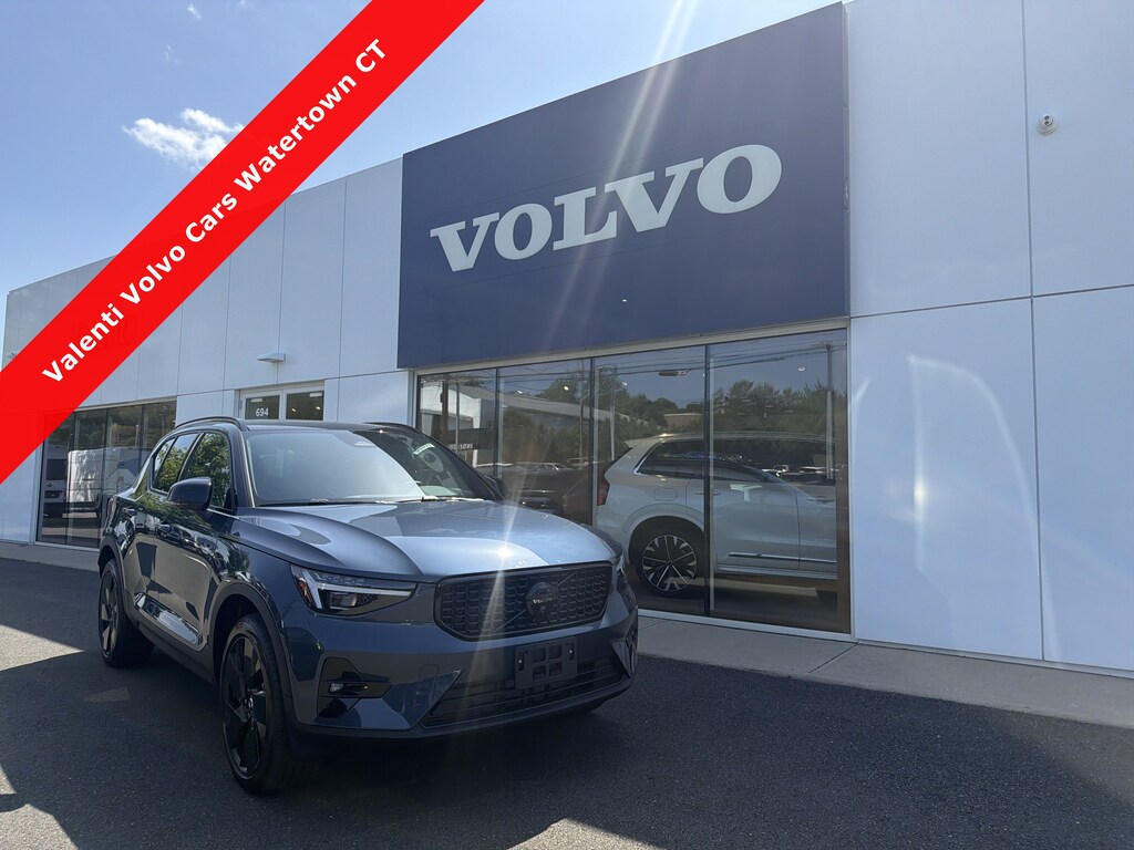 New 2026 Volvo XC40 B5 Ultra Black Edition SUV