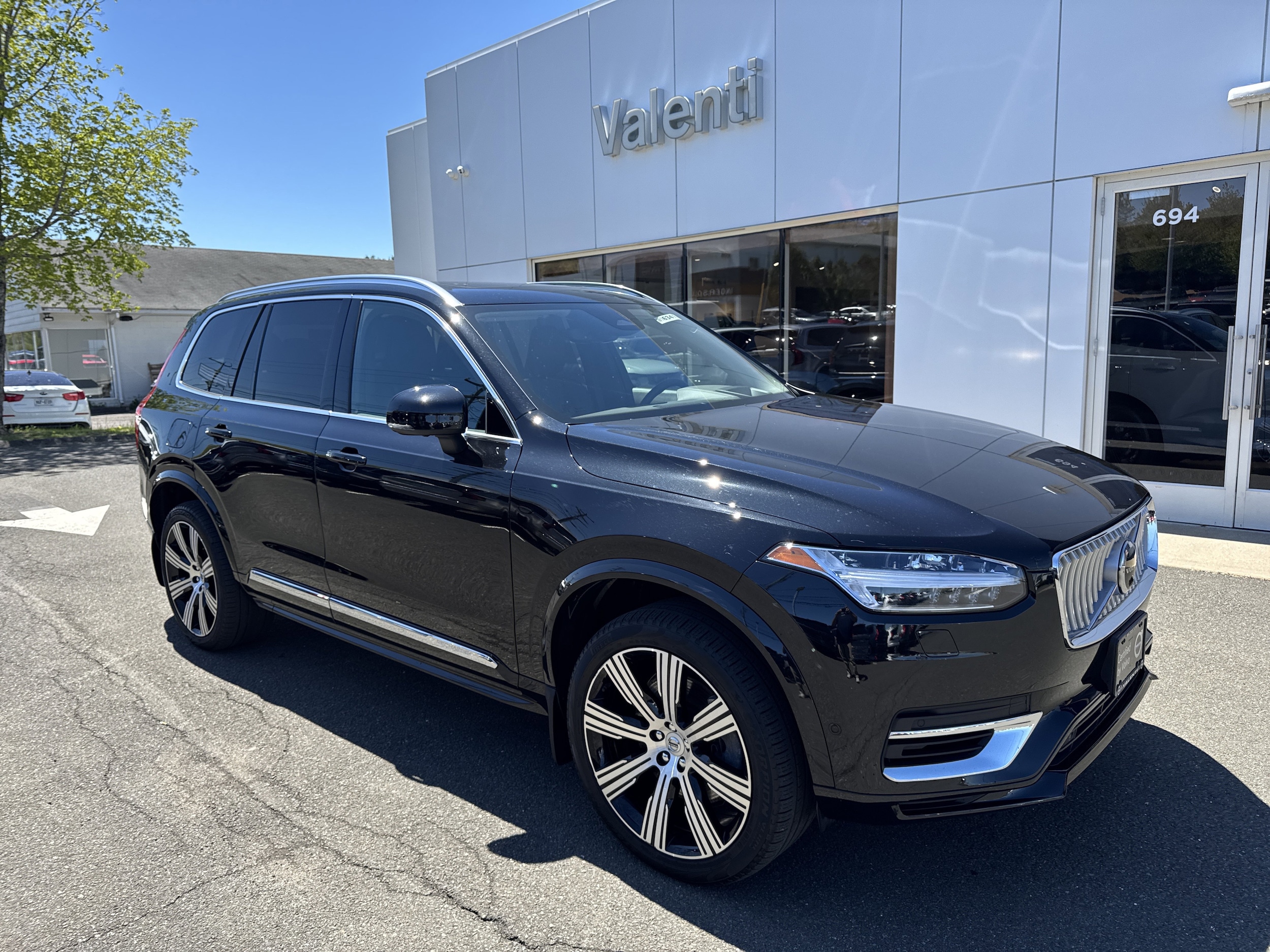 2024 Volvo XC90 T8 Recharge Ultimate 6-Seater 4WD's photo