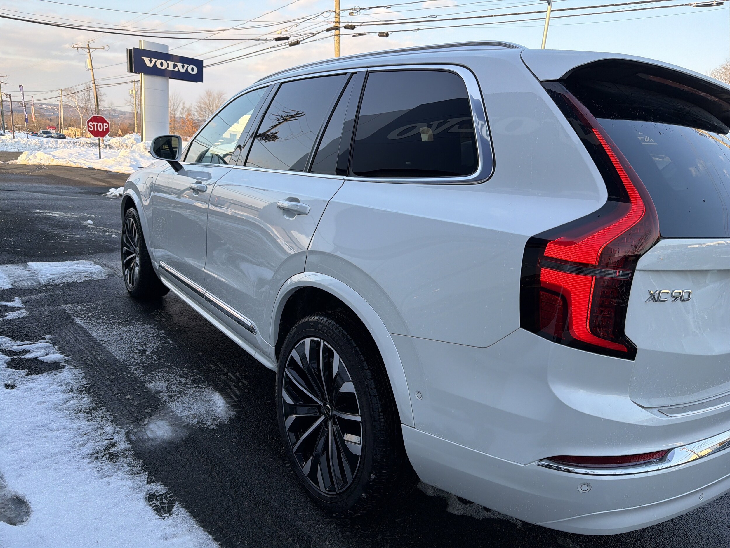 2025 Volvo XC90 Ultra - Photo 14