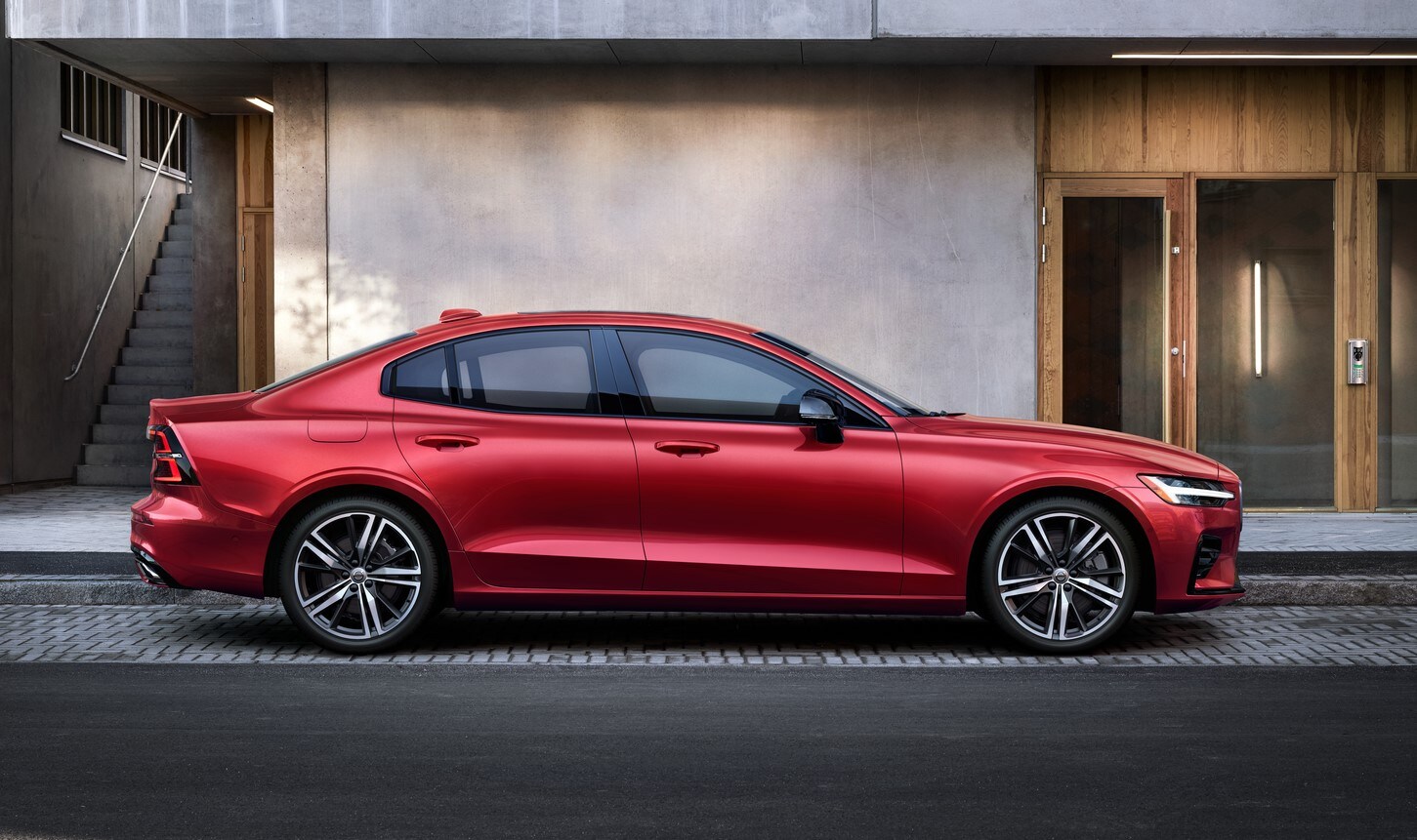 2019s60.jpg