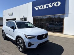 2026 Volvo XC40 B5 Plus SUV