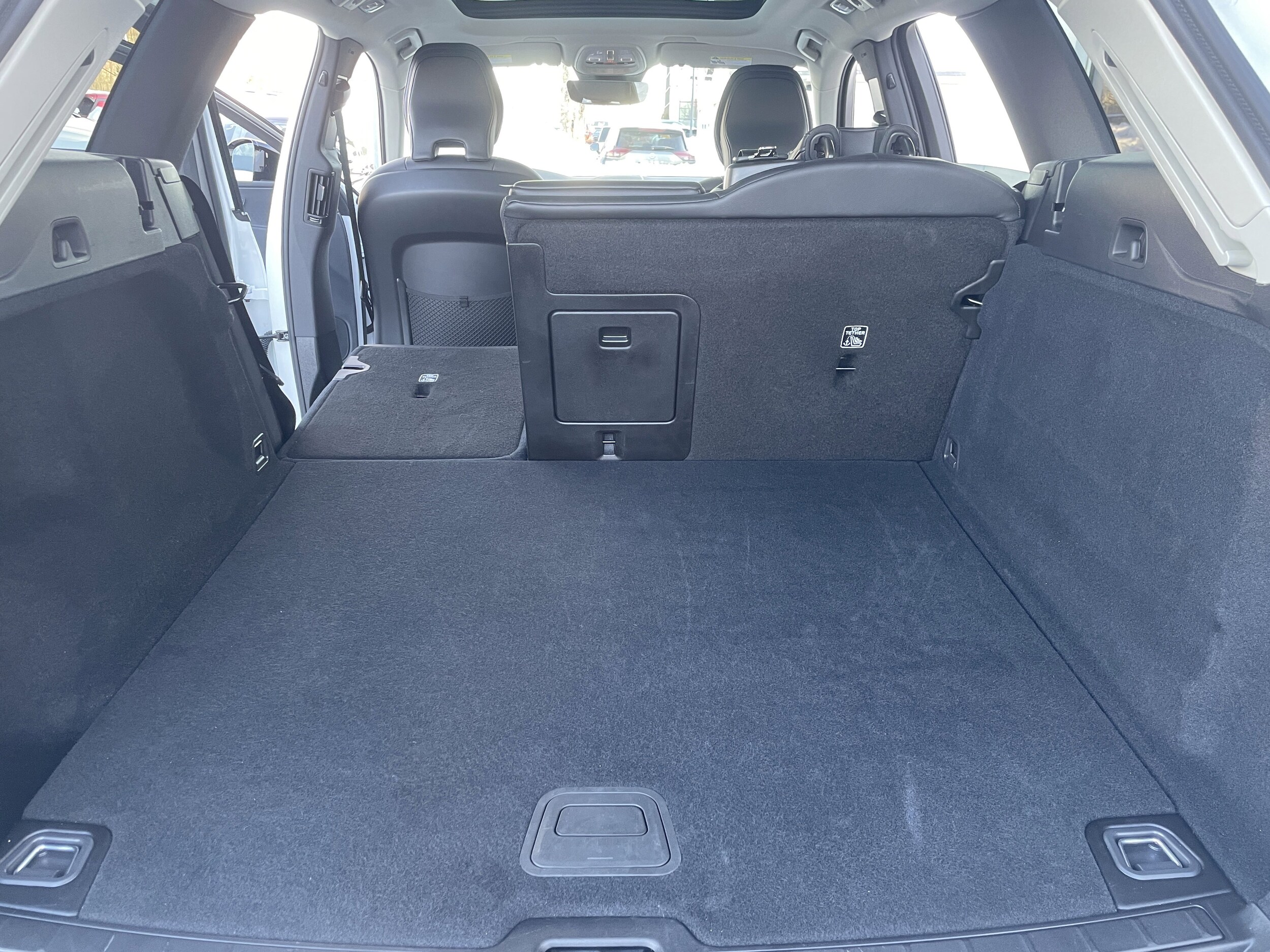 2025 Volvo XC60 Core - Photo 27