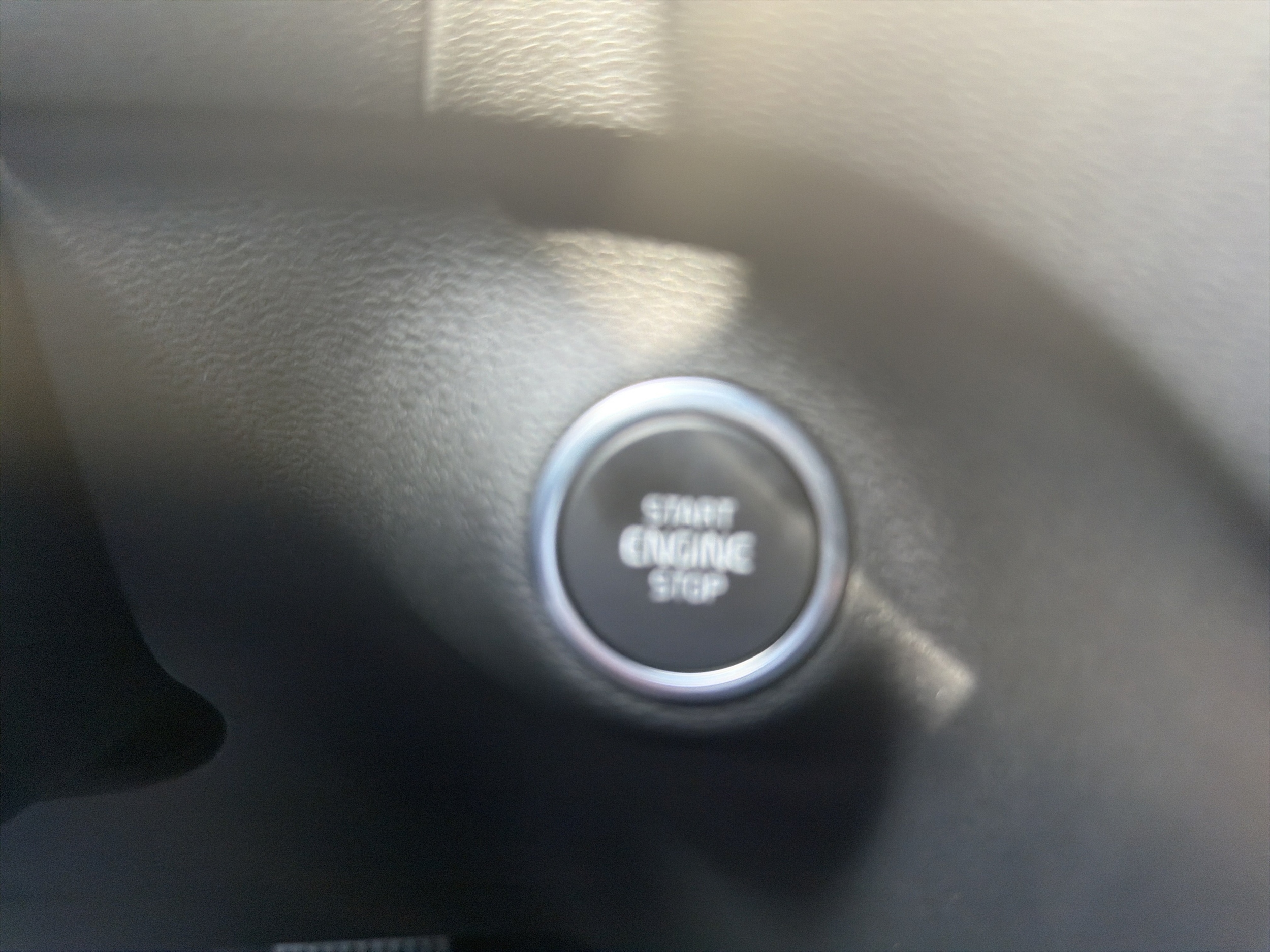 2026 Volvo XC40 Ultra Black Edition - Photo 41