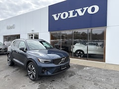 2026 Volvo XC40 B5 Plus SUV