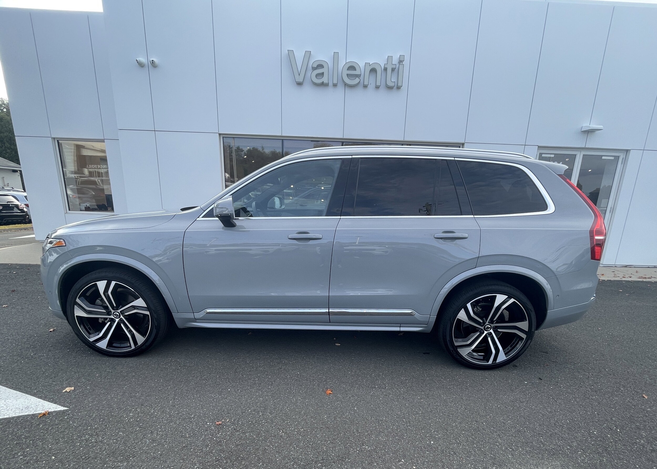 2024 Volvo XC90 Ultimate photo 4