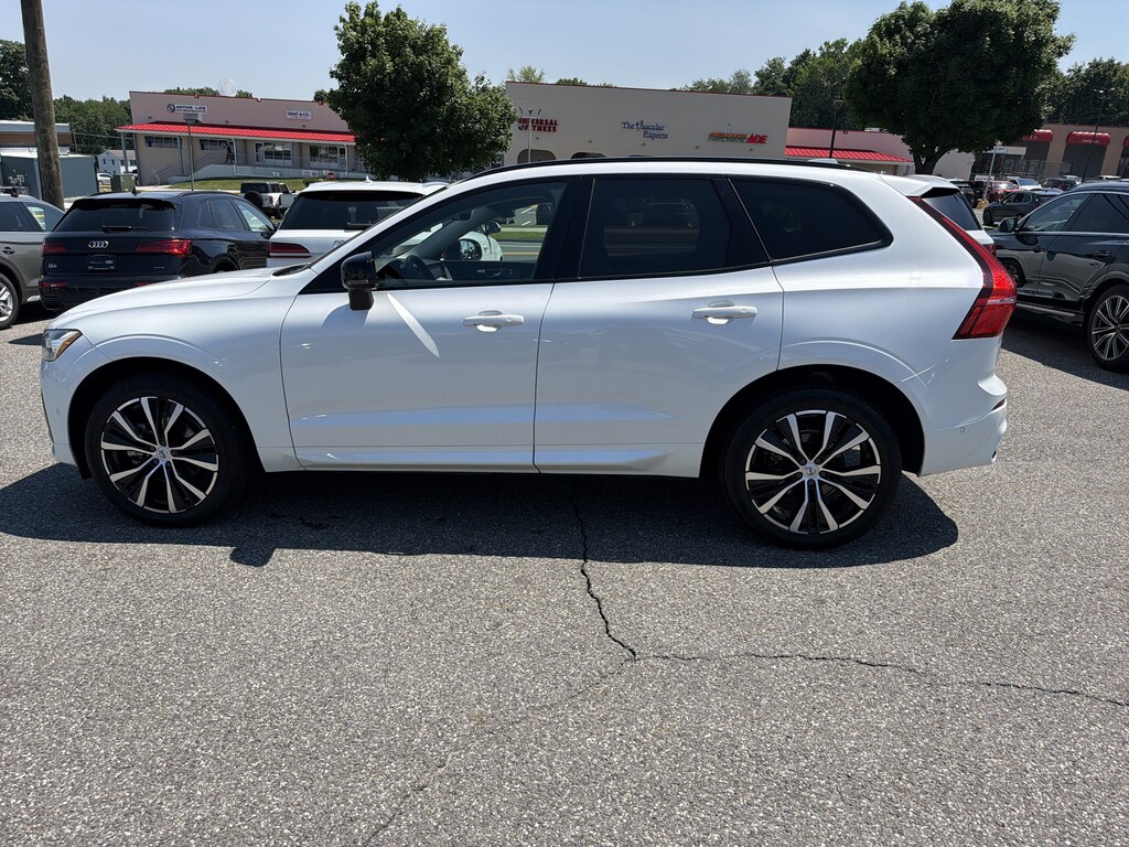 Used 2025 Volvo XC60 B5 Plus SUV