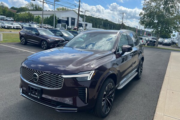 2026 Volvo XC90 B5 Plus 7-Seater SUV