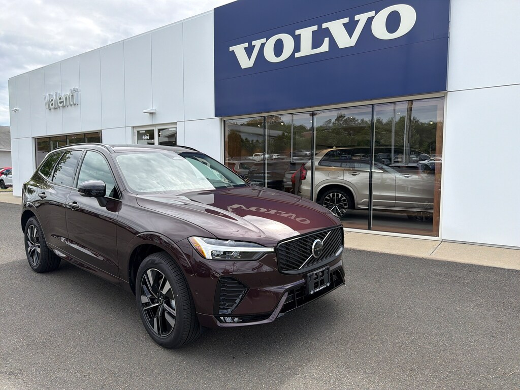 New 2026 Volvo XC60 B5 Plus SUV