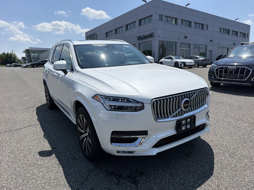 Certified 2025 Volvo XC90 B5 Core SUV