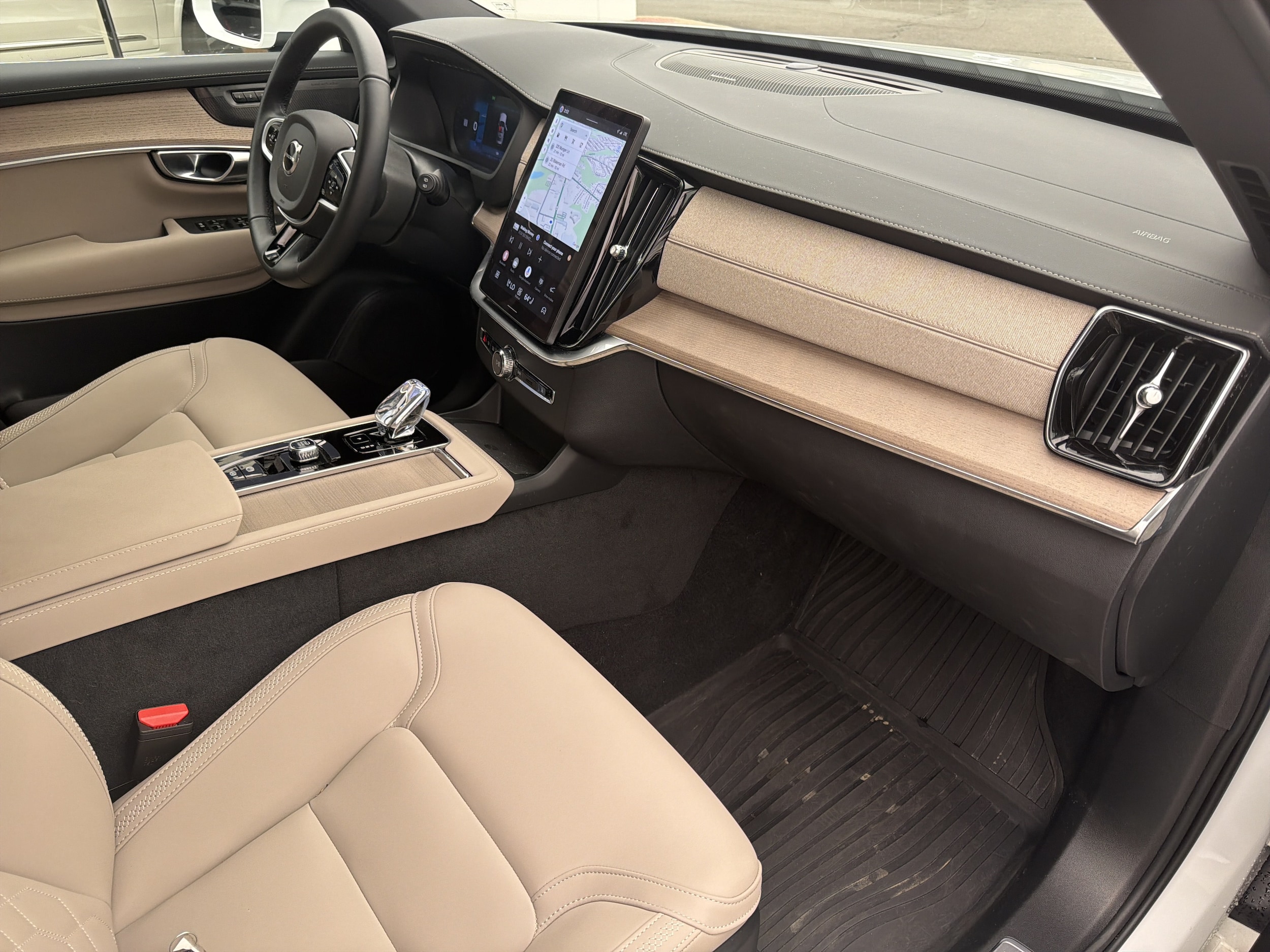2026 Volvo XC90 Plus - Photo 19