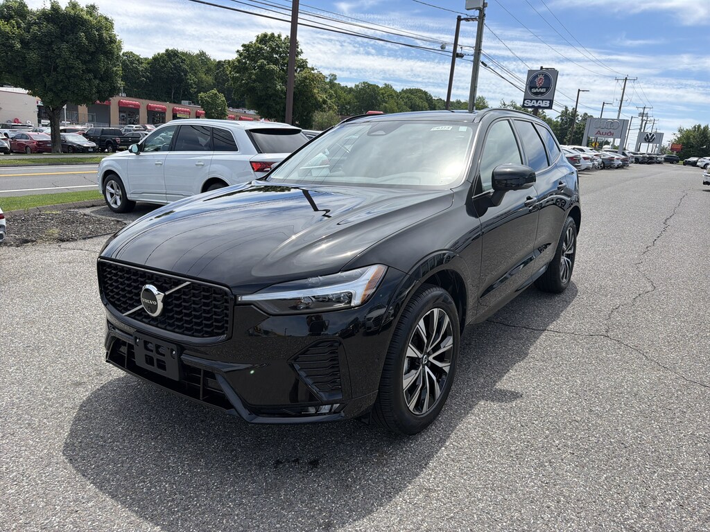 Certified 2025 Volvo XC60 B5 Plus SUV