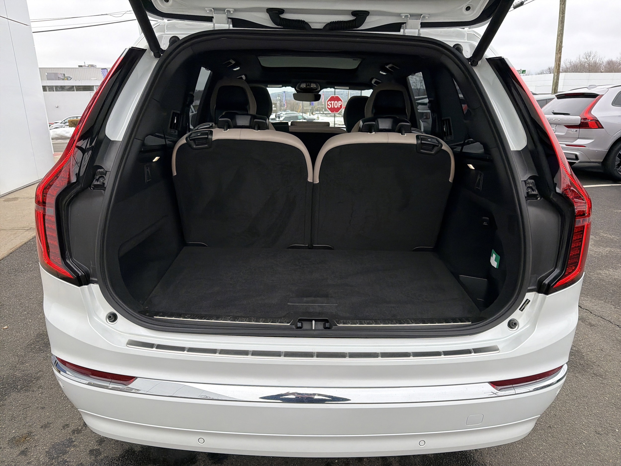 2025 Volvo XC90 Ultra - Photo 26