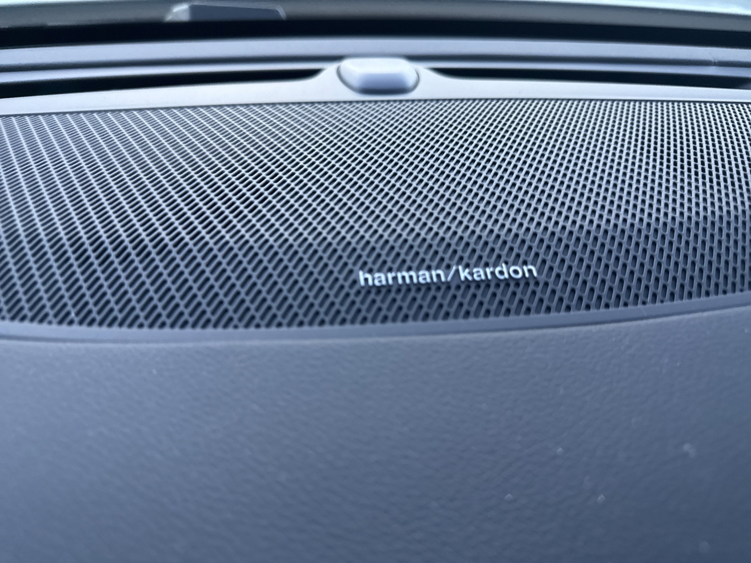 2026 Volvo V60 Cross Country Ultra - Photo 16