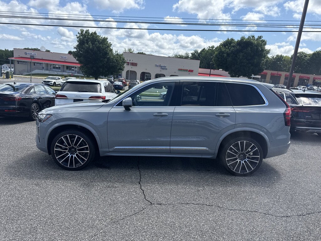 Certified 2025 Volvo XC90 B5 (2025.5) Ultra 7-Seater SUV