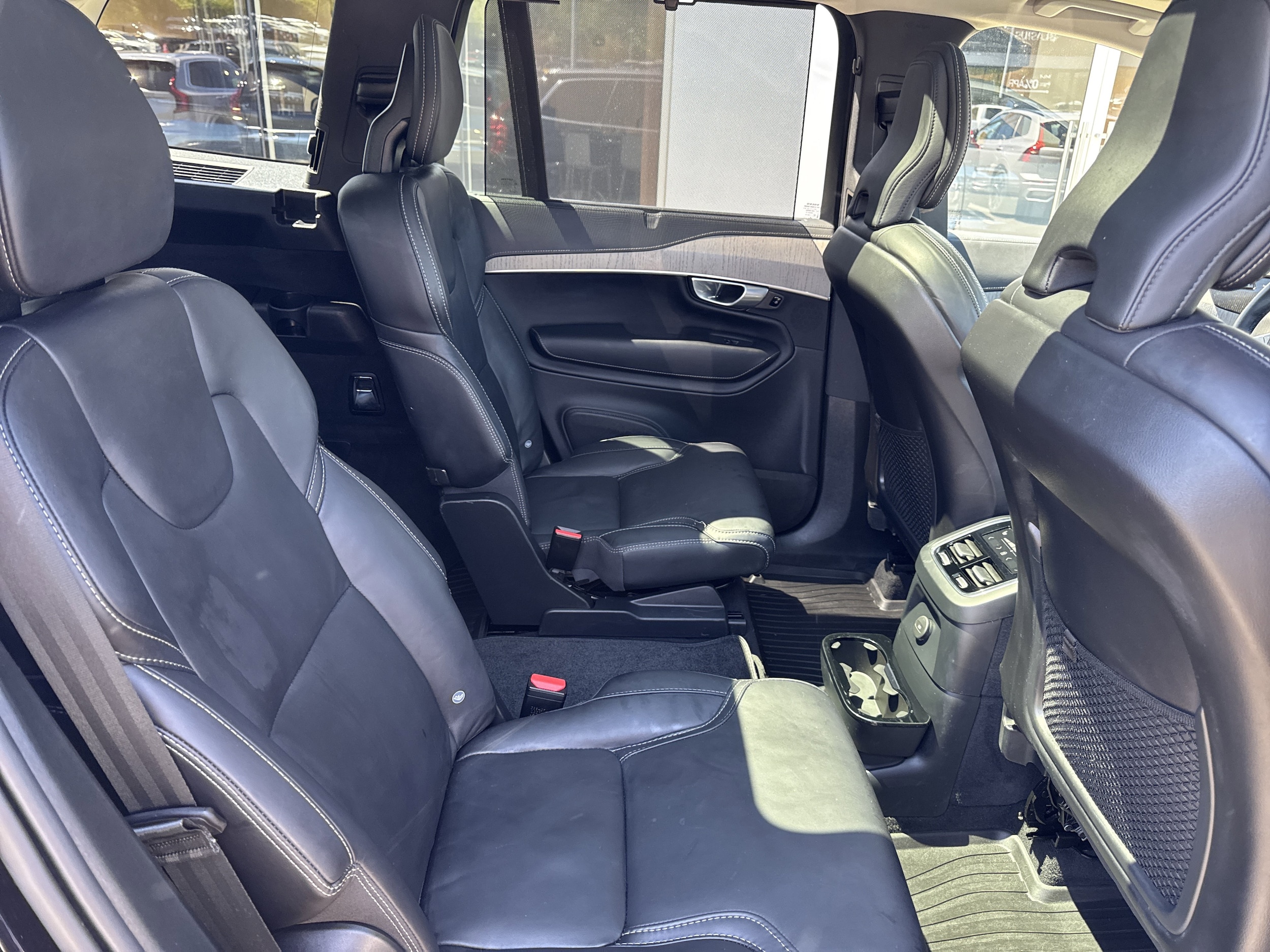 2024 Volvo XC90 Ultimate - Photo 12