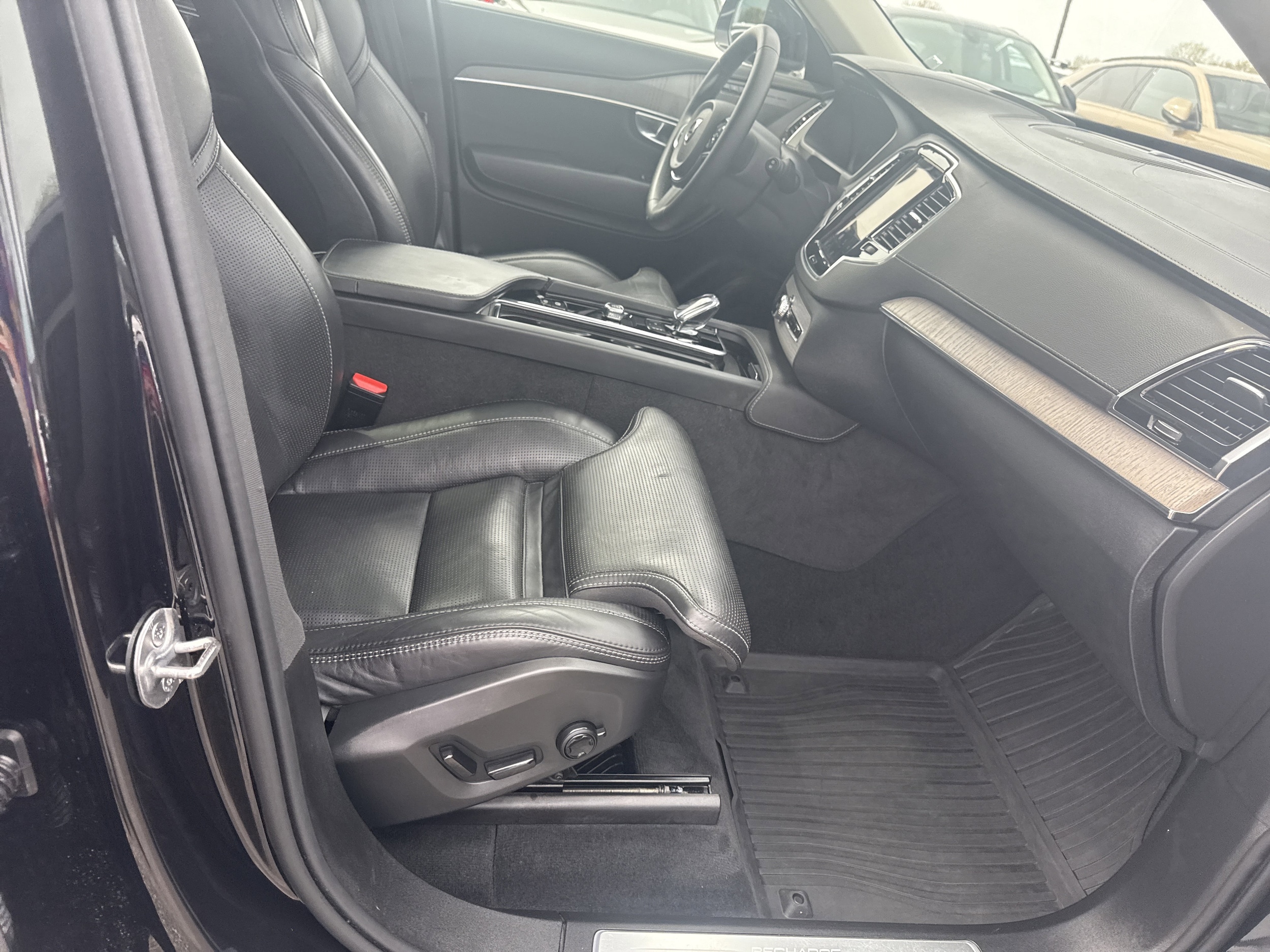 2024 Volvo XC90 Ultimate - Photo 24