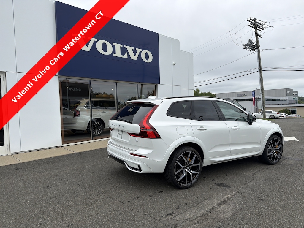 New 2026 Volvo XC60 plug-in hybrid T8 Polestar Engineered SUV