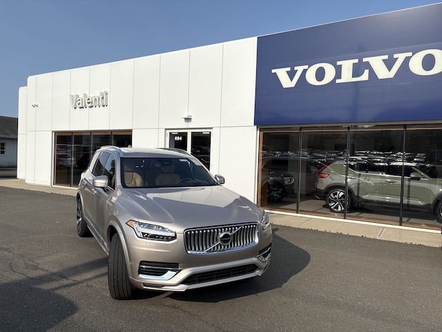 2024 Volvo XC90 plug-in hybrid T8 Ultimate Bright 7-Seater SUV