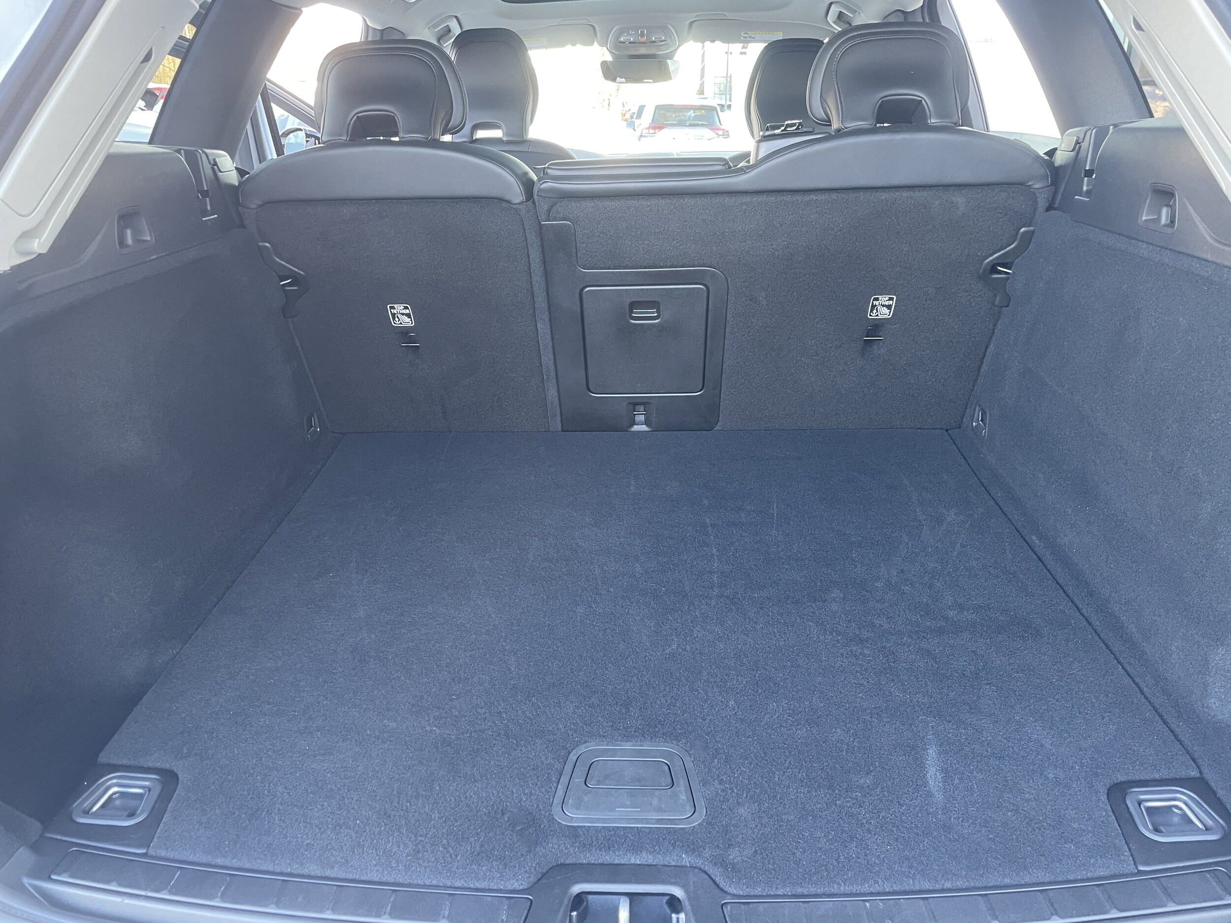 2025 Volvo XC60 Core - Photo 26