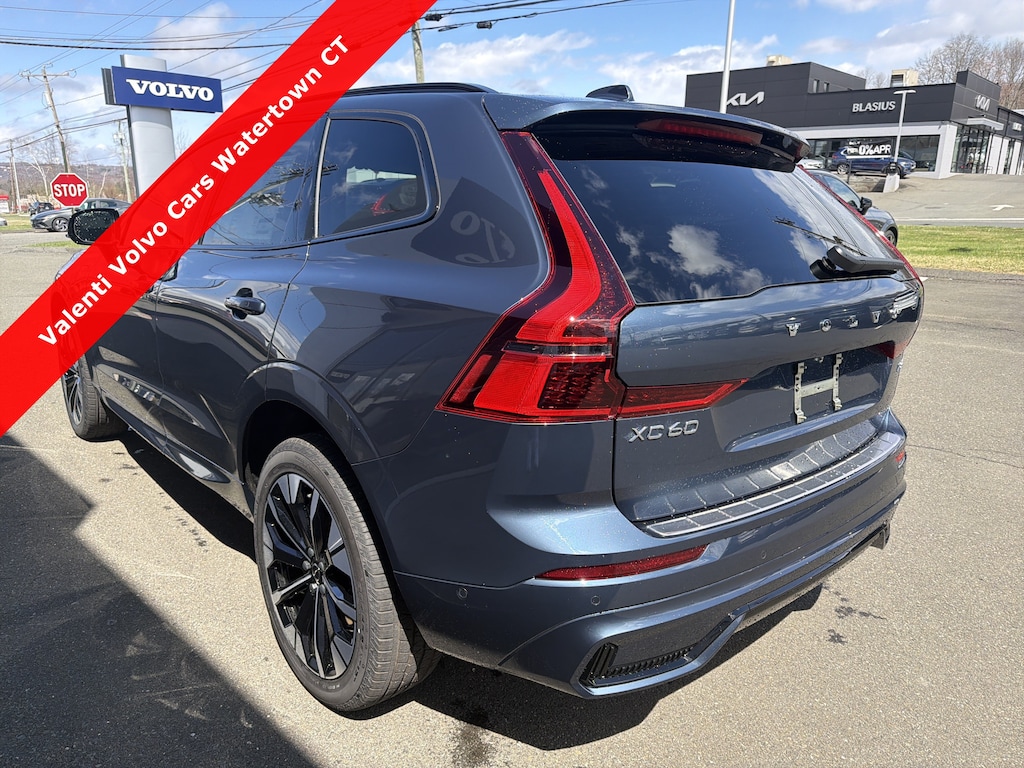 New 2026 Volvo XC60 plug-in hybrid T8 Plus SUV