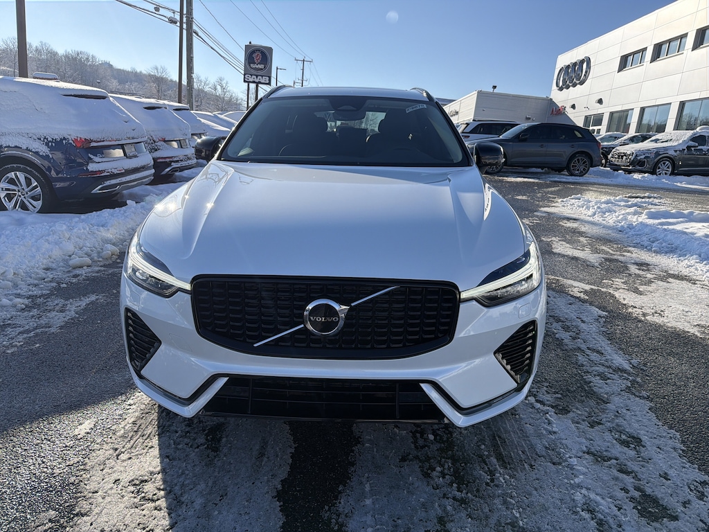 Certified 2025 Volvo XC60 B5 Core SUV