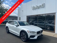 2026 Volvo V60 Cross Country B5 Ultra AWD Wagon