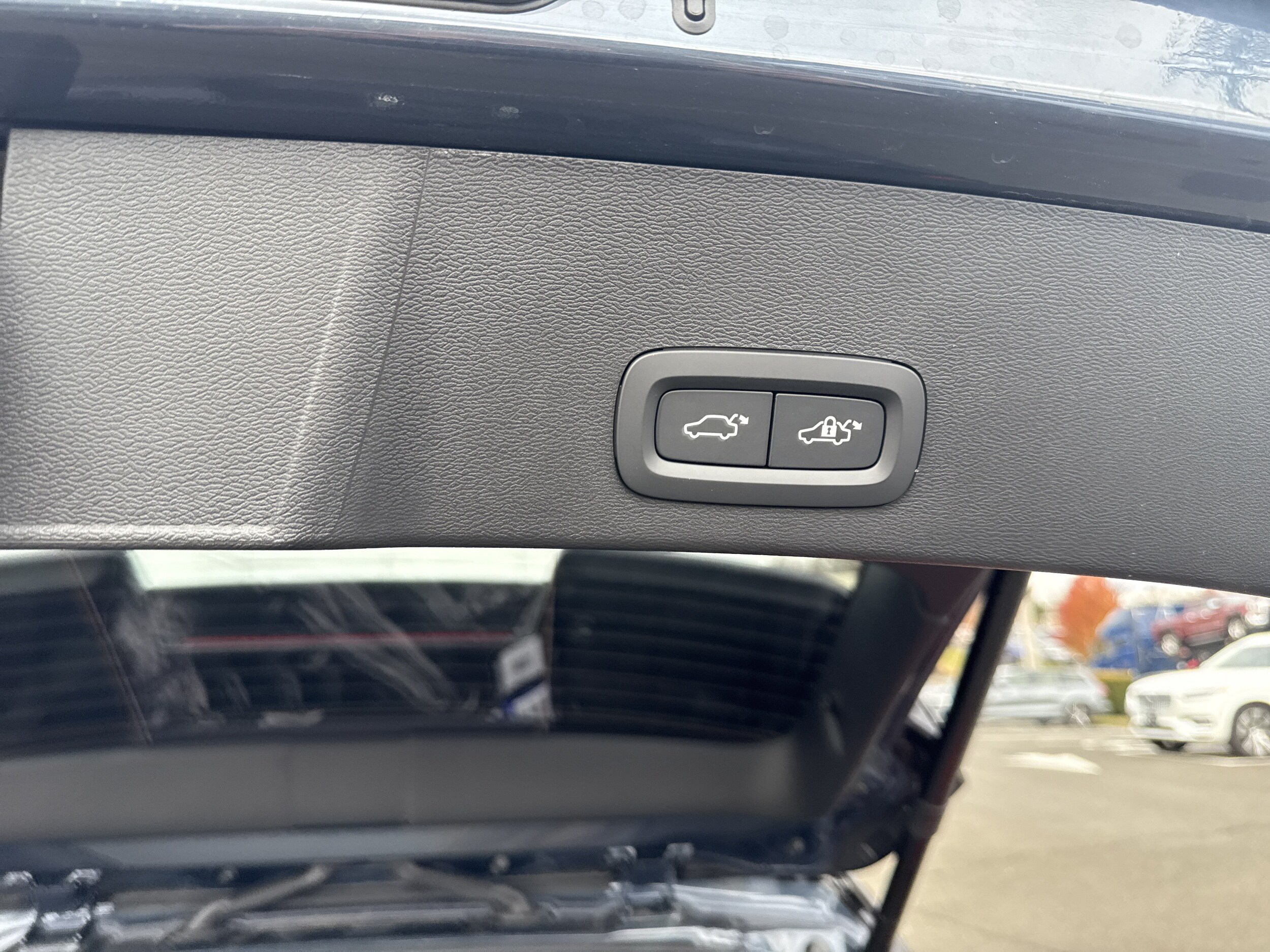 2026 Volvo XC40 Ultra Black Edition - Photo 20