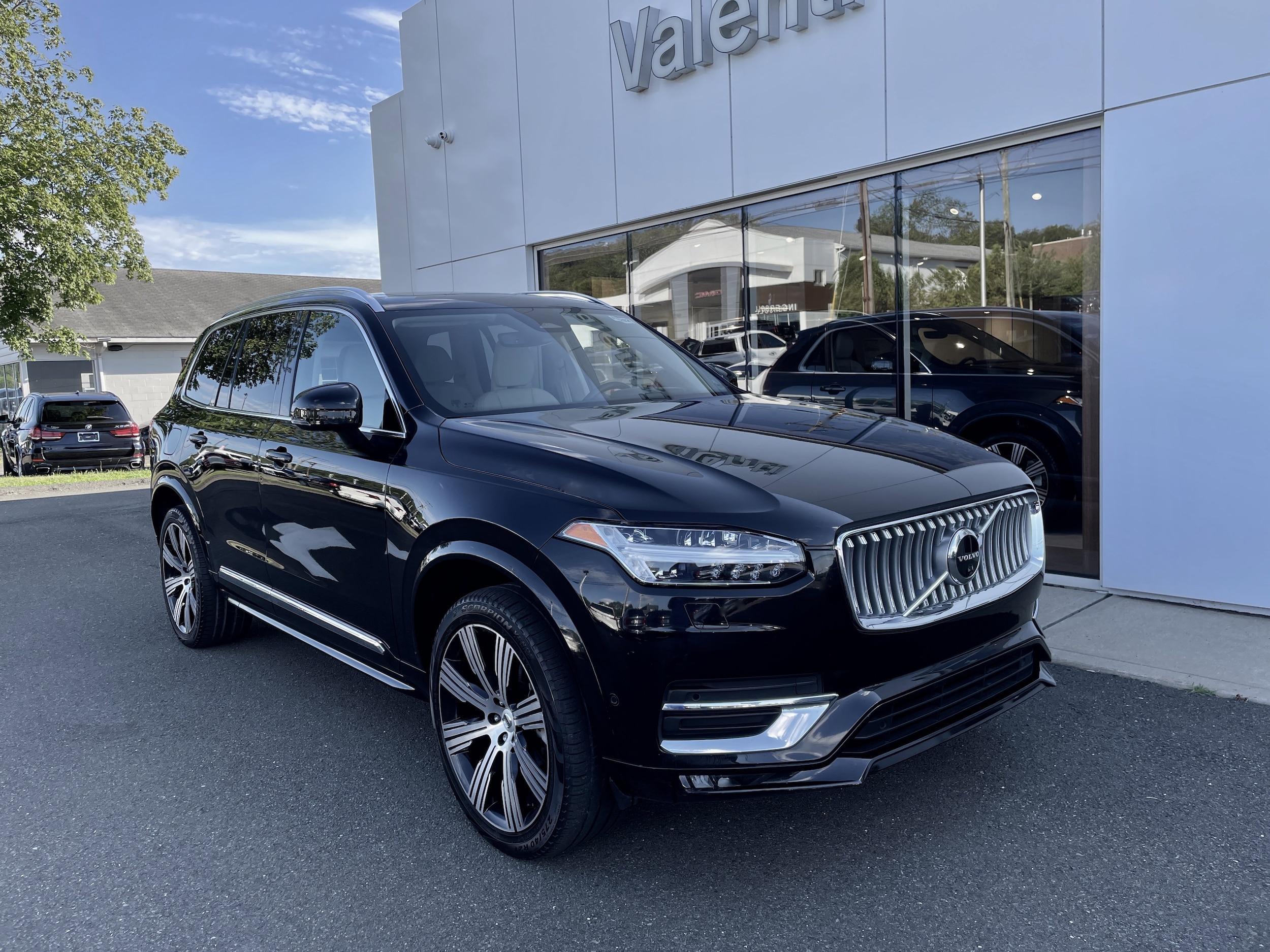 2023 Volvo XC90 B6 AWD Ultimate 6-Seater