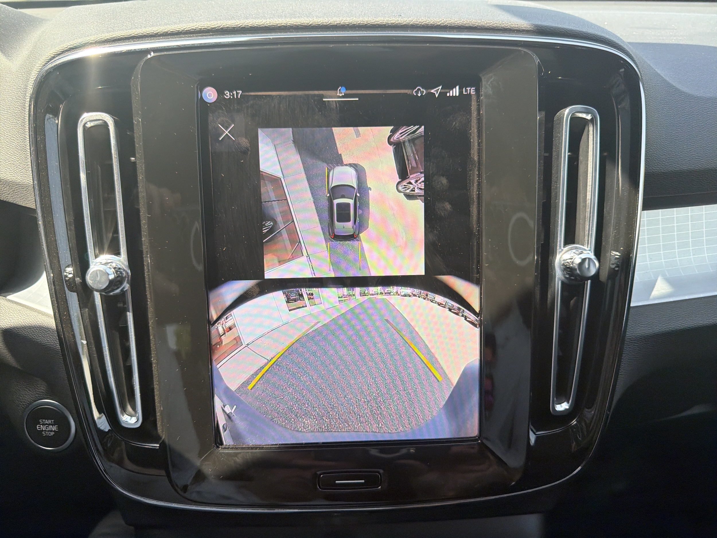 2026 Volvo XC40 Ultra Black Edition - Photo 45