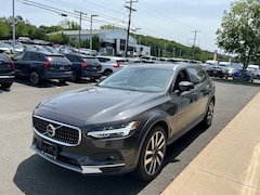 2026 Volvo V90 Cross Country B6 Ultra Wagon