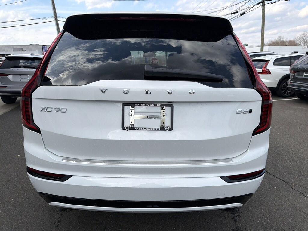 New 2026 Volvo XC90 B6 Ultra Dark Theme 7-Seater SUV