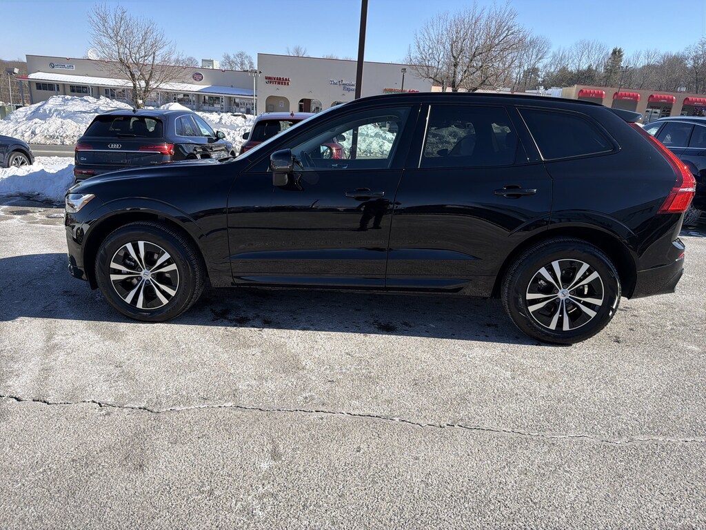Certified 2025 Volvo XC60 B5 Core SUV