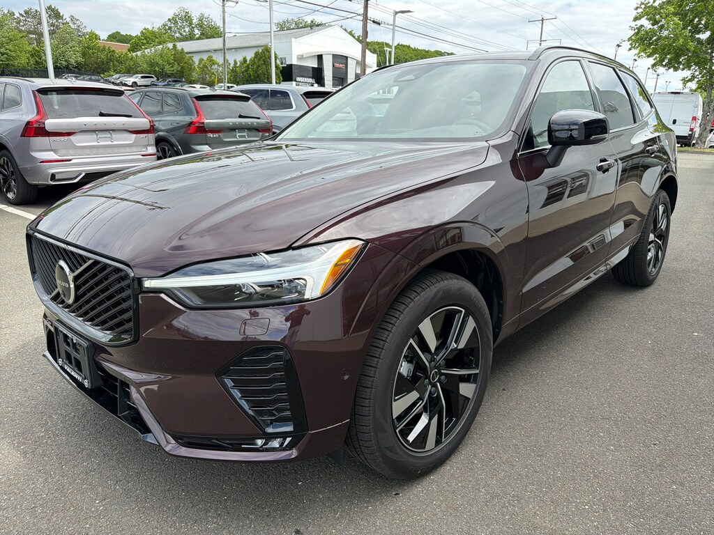New 2026 Volvo XC60 B5 Plus SUV