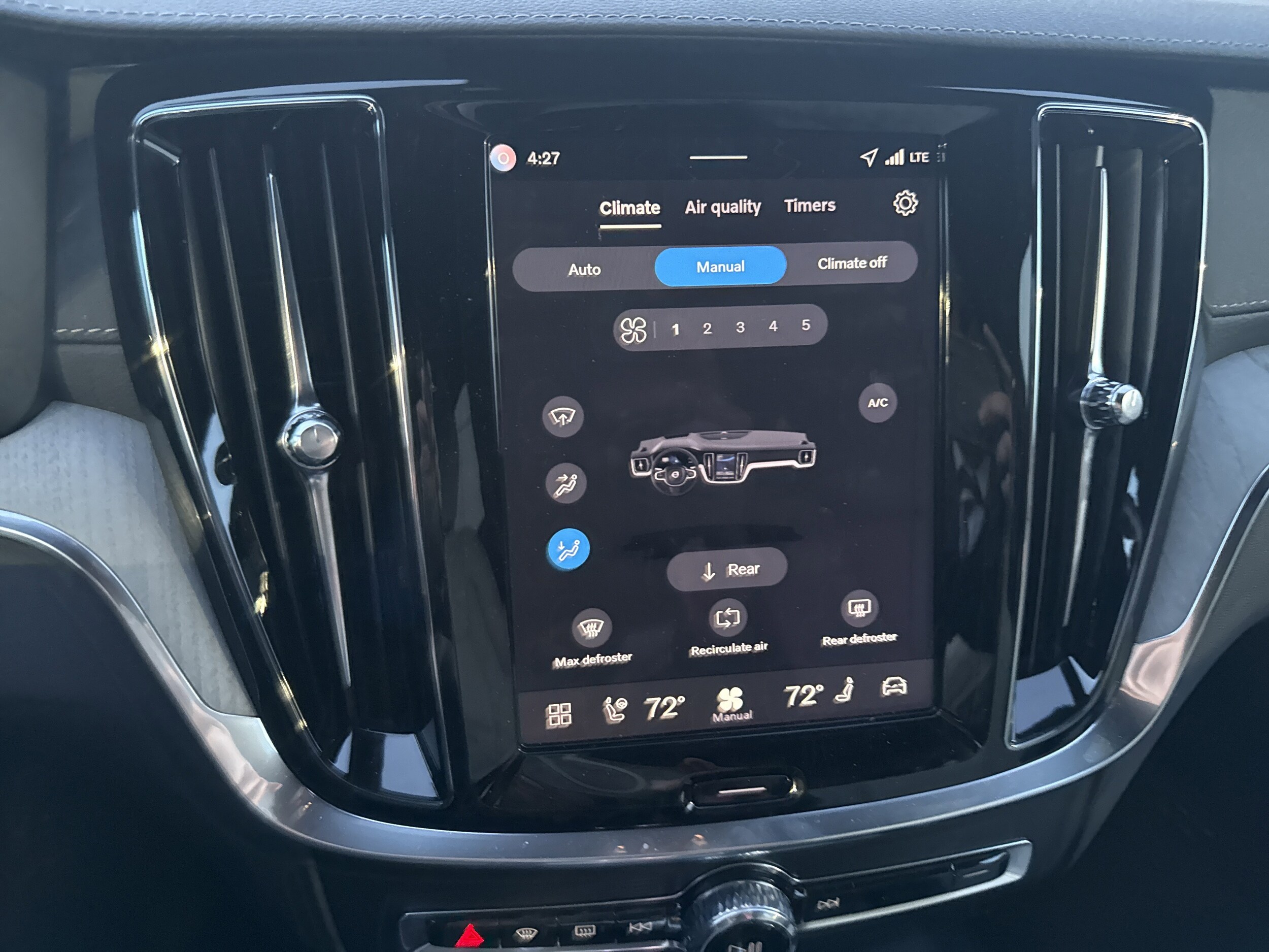 2026 Volvo V60 Cross Country Ultra - Photo 20