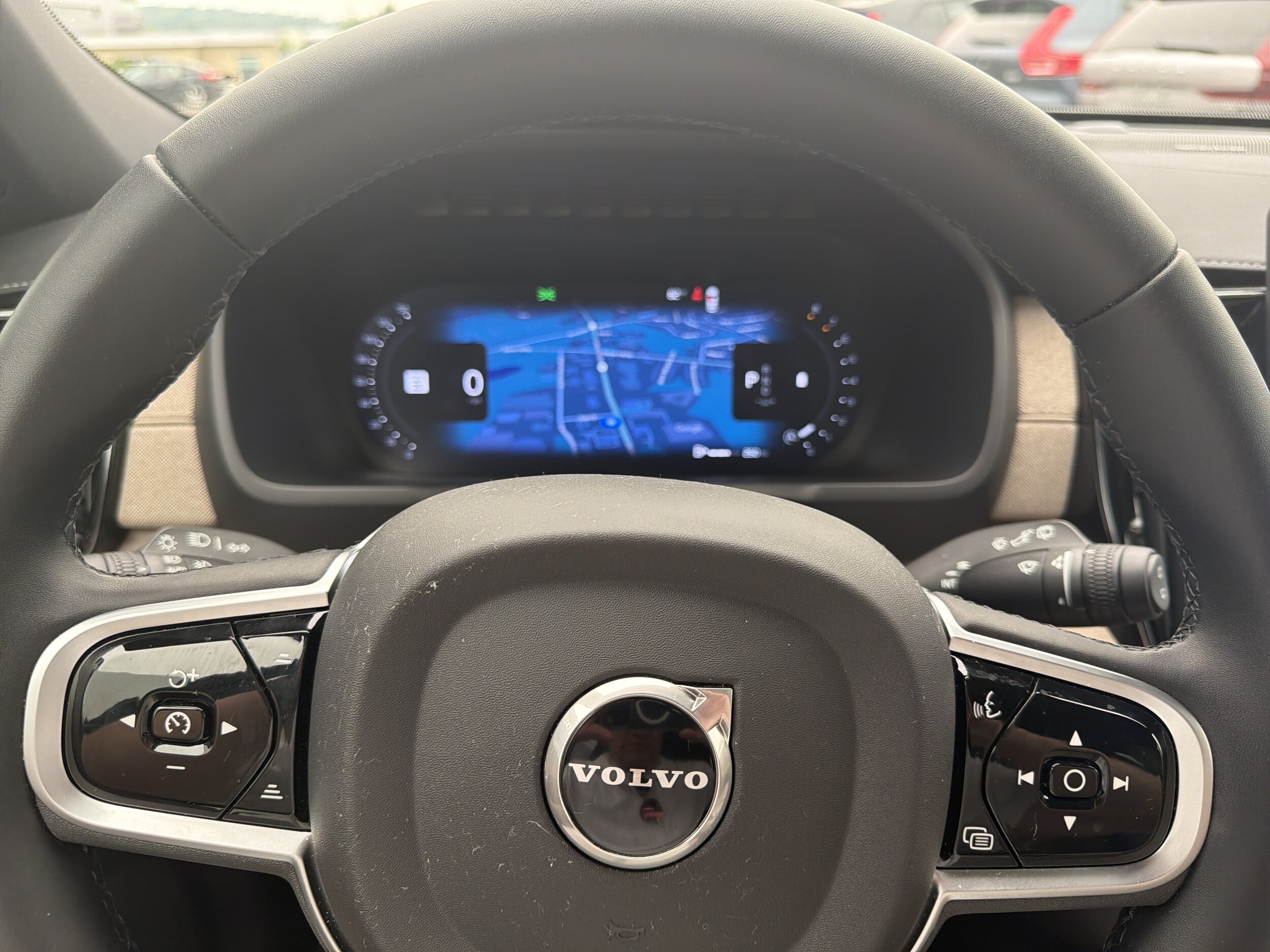 2026 Volvo XC90 Plus - Photo 20