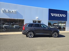 2023 Volvo XC90 Recharge Plug-In Hybrid Ultimate Bright 7-Seater SUV